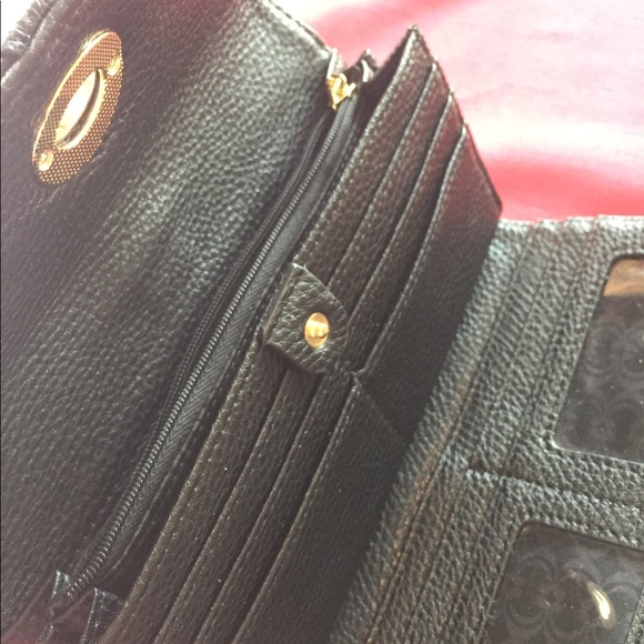 Charming Charlie Wallet - Picture 3 of 4